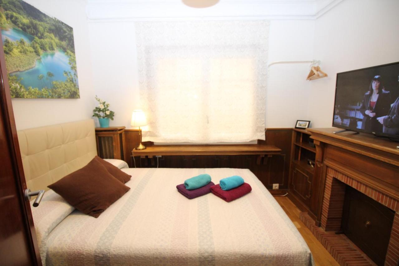 Nuevo Balmes Habitaciones Barcelona Exterior photo
