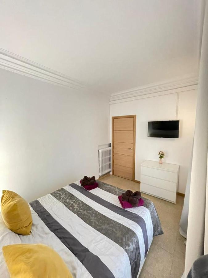 Nuevo Balmes Habitaciones Barcelona Exterior photo